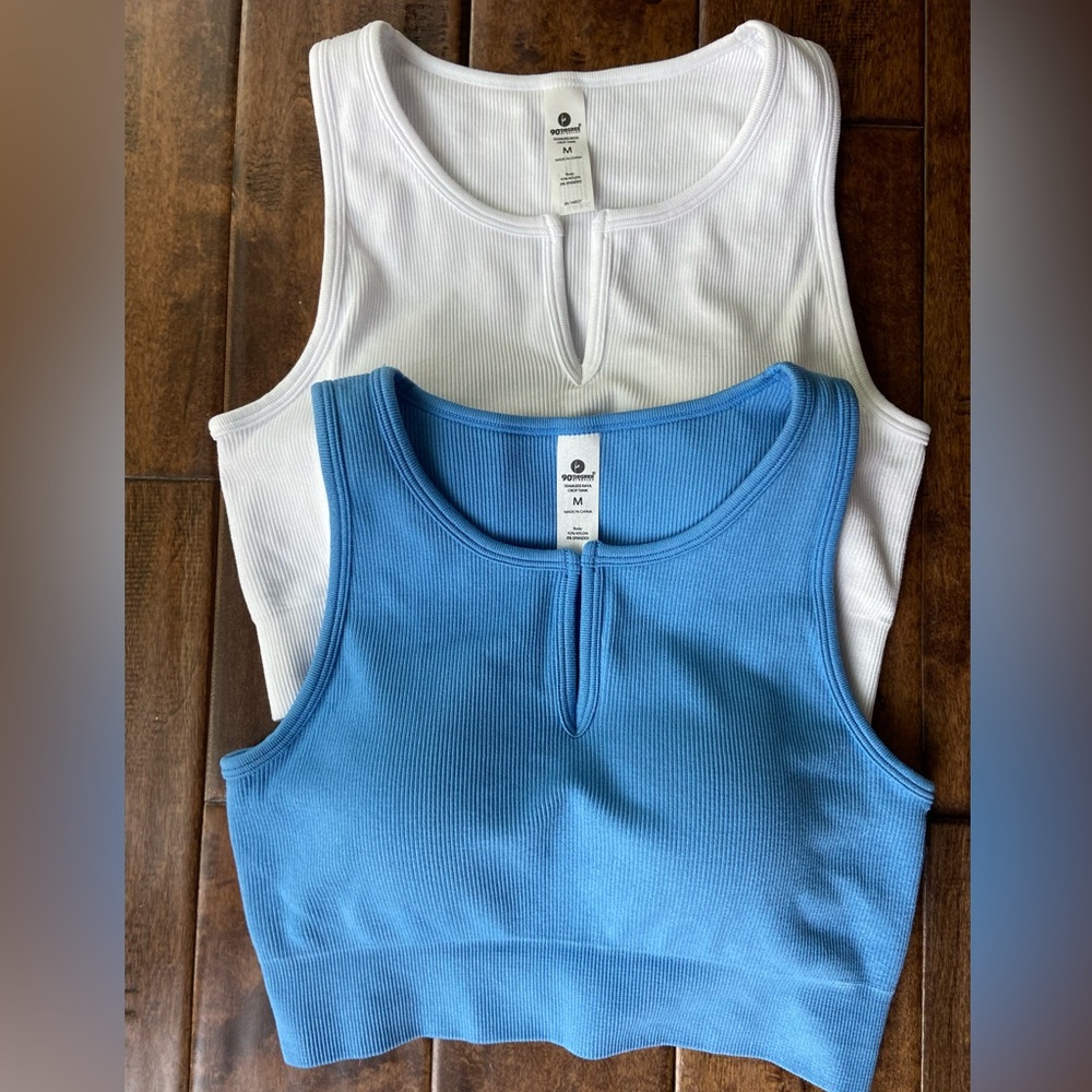 NEVER WORN - Ladies size M Set of two 90 Degree by Reflex Cropped Ripped Tanks